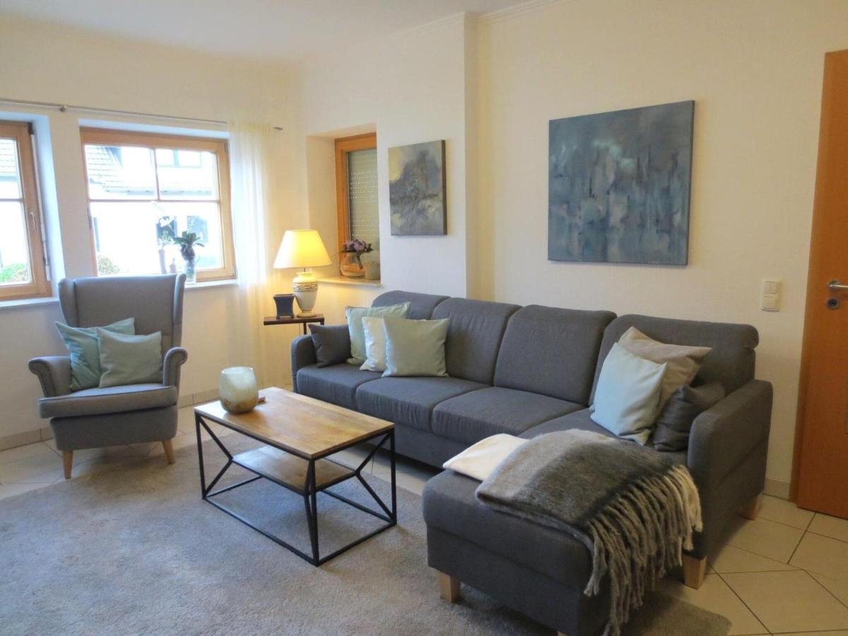 Holiday Flat With Idyllic Garden In Daun Esterno foto